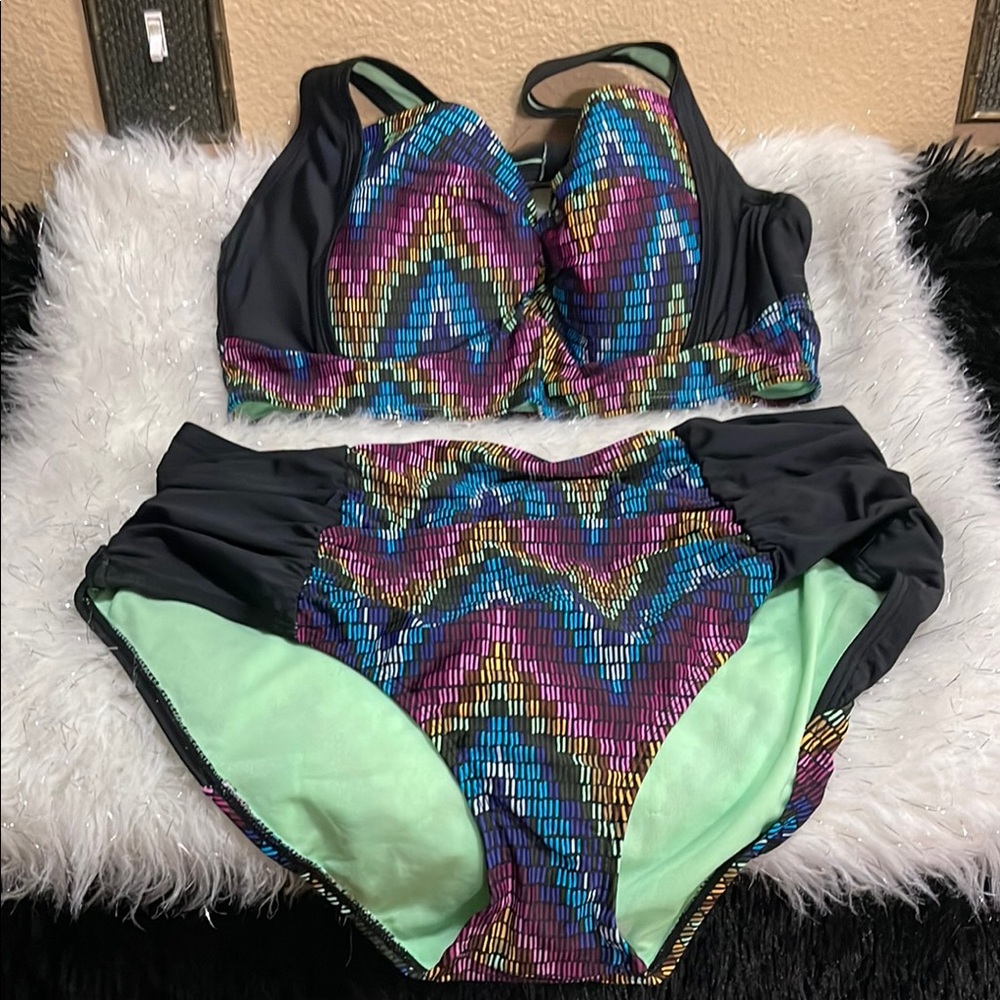 Allure Colorful Geometric High waisted Bikini Set NWOT